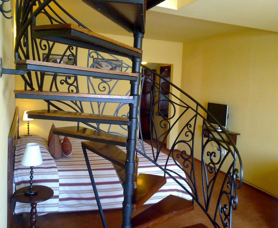 Hotel Transilvania 시기쇼아라 객실 사진